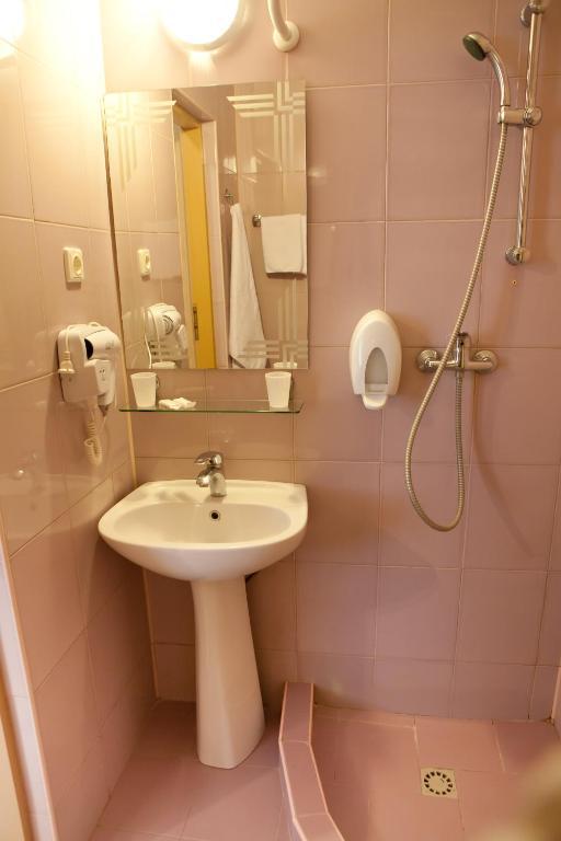 Hotel Complex Verhovina Kyjev Pokoj fotografie